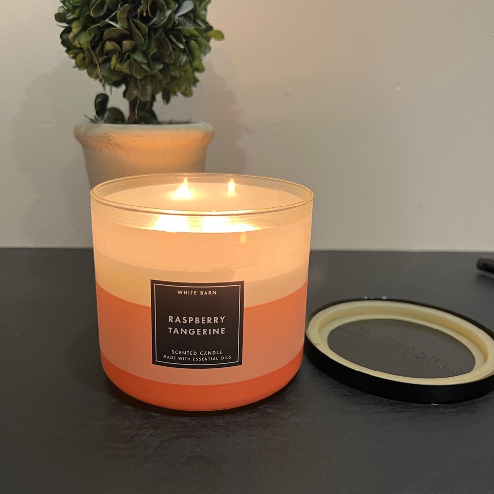 Bath & Body Works 3 Wick Candle Raspberry Tangerine